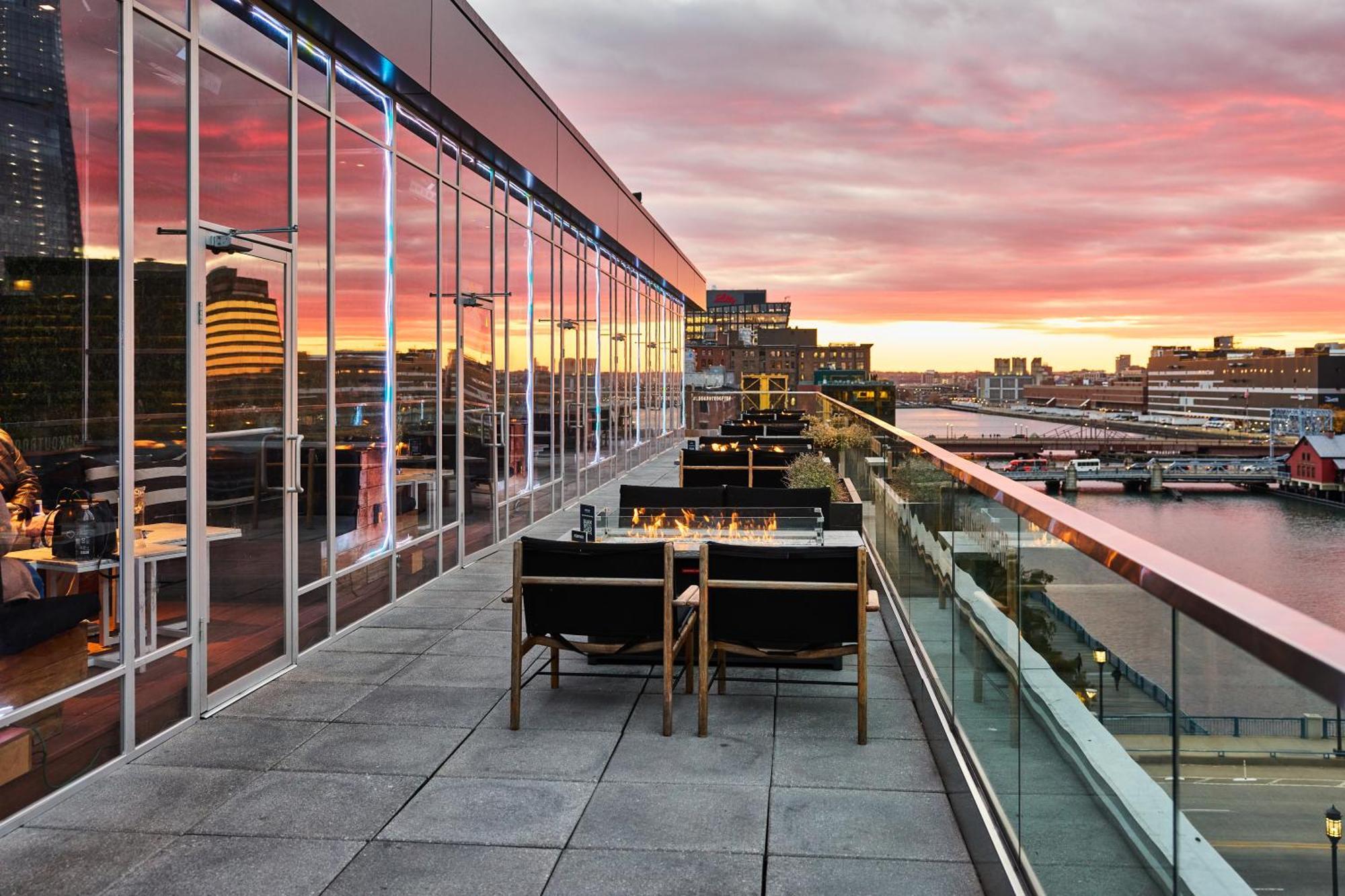 The Envoy Hotel, Autograph Collection Boston Bagian luar foto